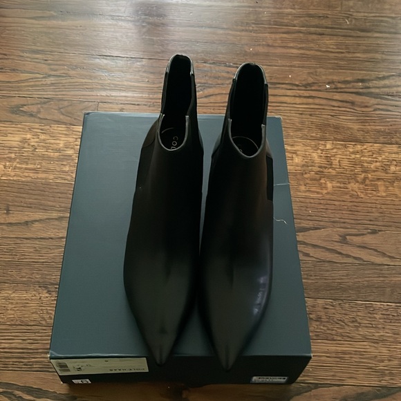 Cole Haan Vandem wavy boots, brand new 9.5 - Picture 2 of 4